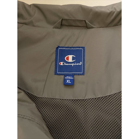 Champion Men’s Jacket Size XL Disney Long Sleeve Lightweight Jacket - Picture 3 of 12